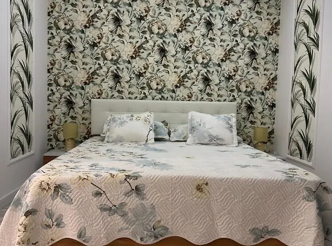Golden Garden Luxury Apartment In Bucureşti